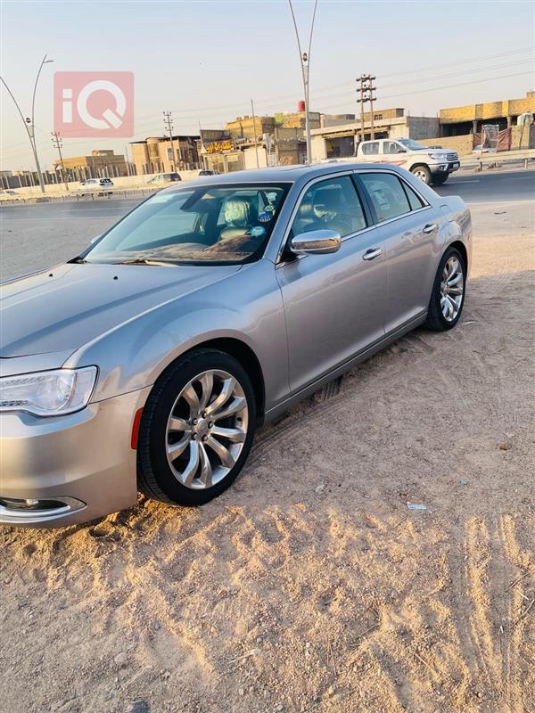 Chrysler 300 2016 for sale in Iraq - Shatt al-Arab 